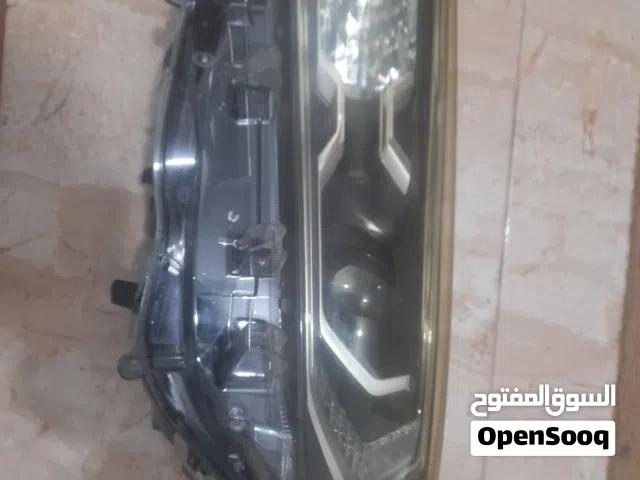 ضو امامي rav 4 شمال