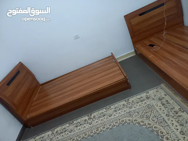 عدد 2 اسرة فردية كبار مكان القرابولي