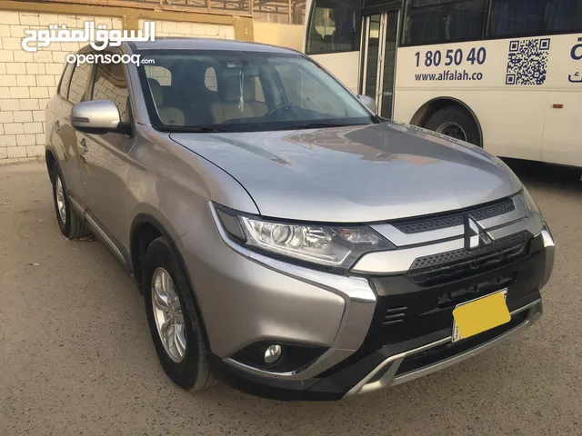 ميتسوبيشى اوتلاندر موديل 2019