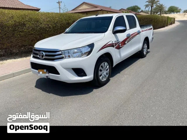 مطلوب هايلوكس نقل عام مشترك ( تكسي) من مديل 16-2021