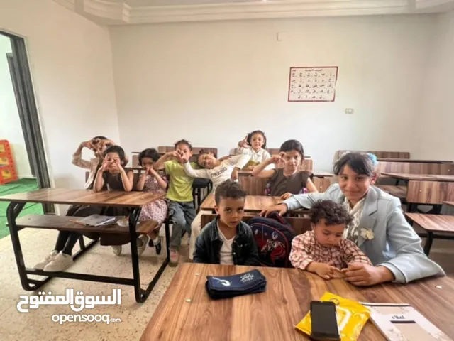 مقاعد مدرسية