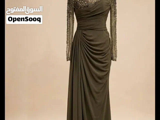 فستان سهرة فاخر