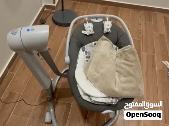 كرسي هزاز للاطفال ماركه joie