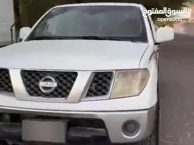 بيعه سريعه  وانيت نيسان بحاله فوق الممتازة