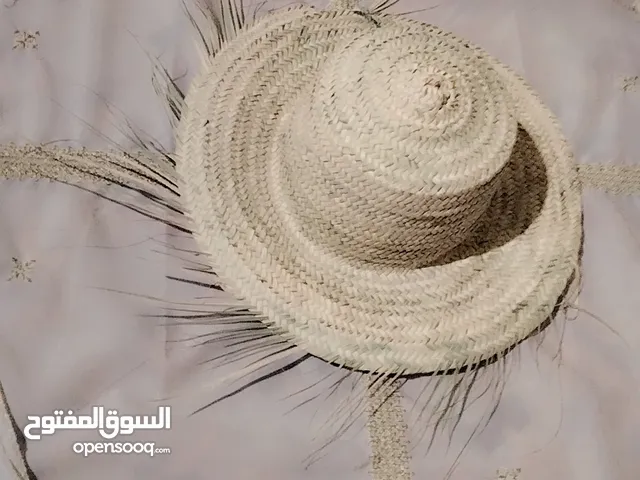 قبعات النخيل اليدوية... هبة الطبيعة لمواجهة الحر الشديد! كن متألقا وصديق للطبيعة
