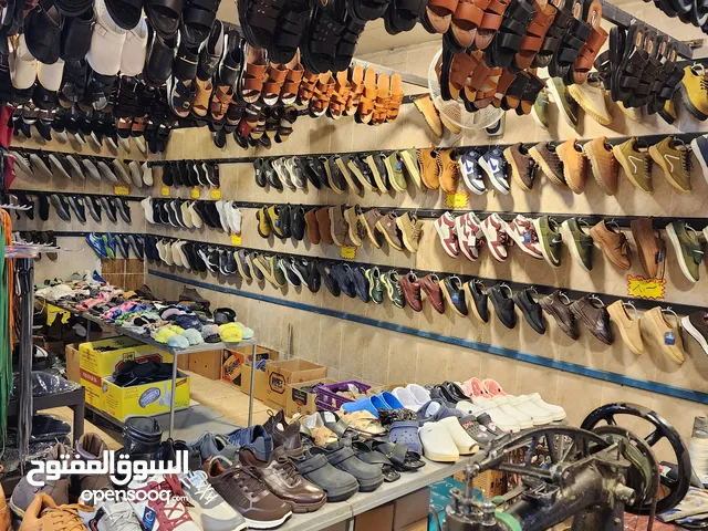 محل تجاري للبيع ، بداعي السفر