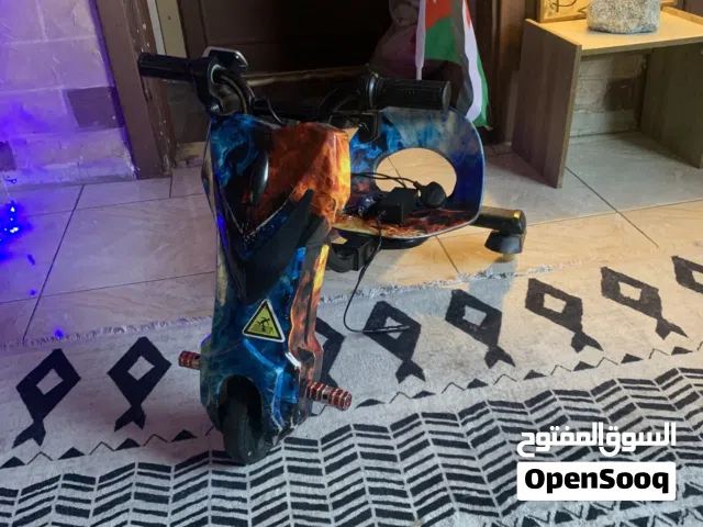 سكوتر درفت جديد ولا خدش ينقصه بطارية