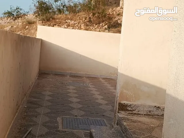 130 m2 5 Bedrooms Apartments for Sale in Zarqa Dahiet Al Madena Al Monawwara