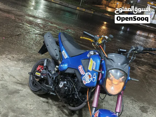 2015 هوندا Grom