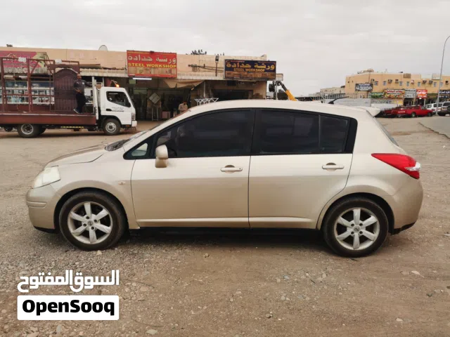 2009 نيسان تيدا