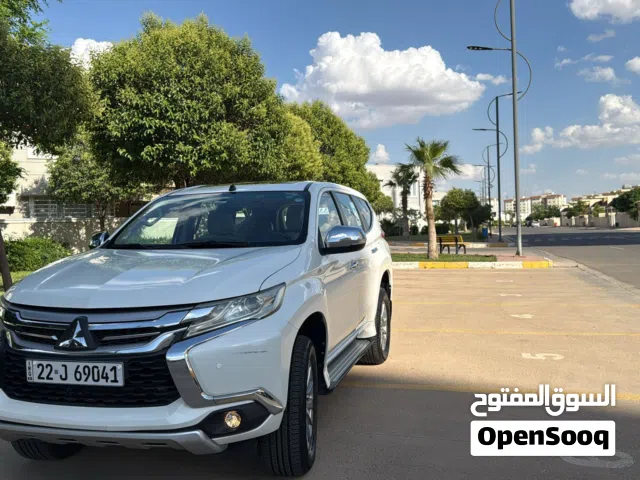 2019 Mitsubishi Montero