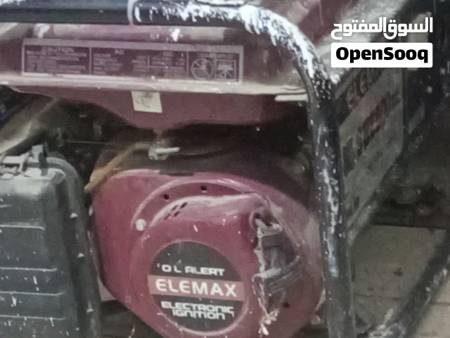 مولد كهربا