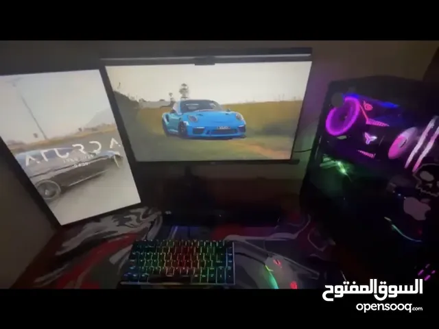Gaming pc with dual monitor