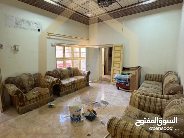 350m2 4 Bedrooms Townhouse for Rent in Basra Baradi'yah