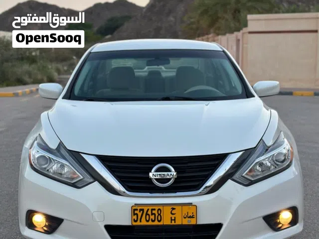 2017 نيسان التيما SV