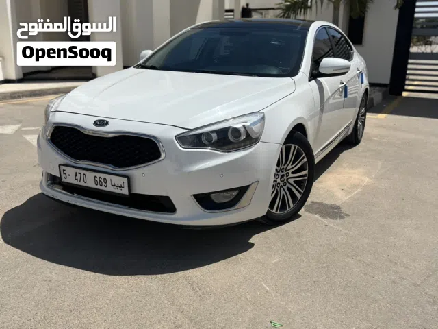 2014 كيا كادينزا Standard