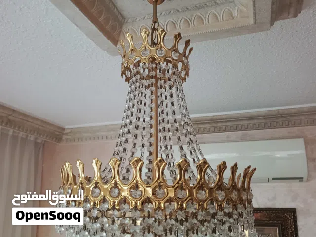 ثريات فاخرة