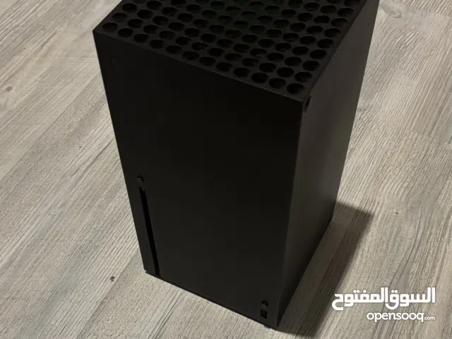 Xbox series x 1TB +FC 24 One controller