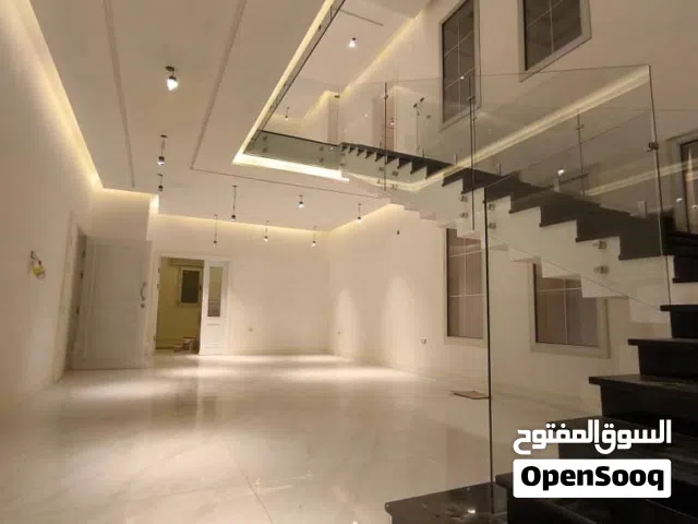 1050 m2 More than 6 bedrooms Villa for Sale in Tripoli Al-Hashan