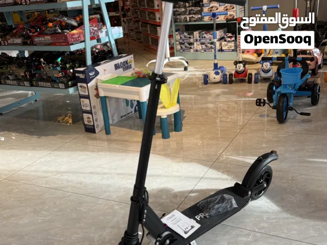 سكوتر شحن كهربائي – قوة الأداء وسهولة التنقّل في جهاز واحد!