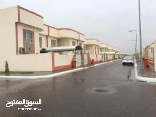 بيوت مميزة في مجمع الجوهرة بمساحة 250 متر مربع .