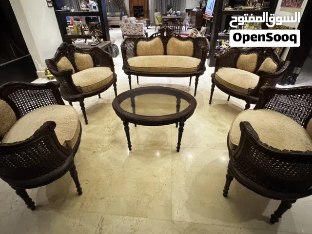 طقم أرابيسك كلاسيكي فخم 6 مقاعد + طاولة + قنصل رخام