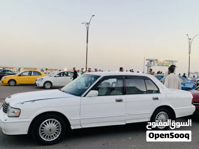 1995 تويوتا كراون Limited