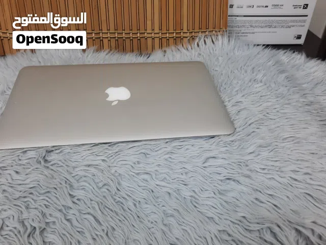 MacBook Air 13 Inch Core i5 1.3ghz 4gb  مستعمل بحاله ممتازه RAM 128GB SSD