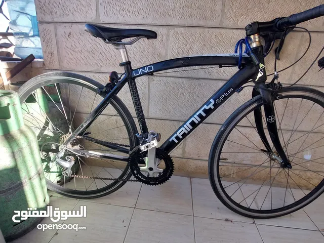 بسكلتي دراجة هوائية trinity plus uno bikes سباق او طرق قطع نوع كلارس 2400