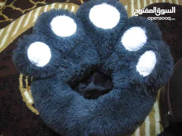 مكان مخصص لنوم القطط حجم كبير