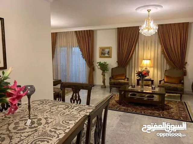 200 m2 3 Bedrooms Apartments for Rent in Amman Shmaisani