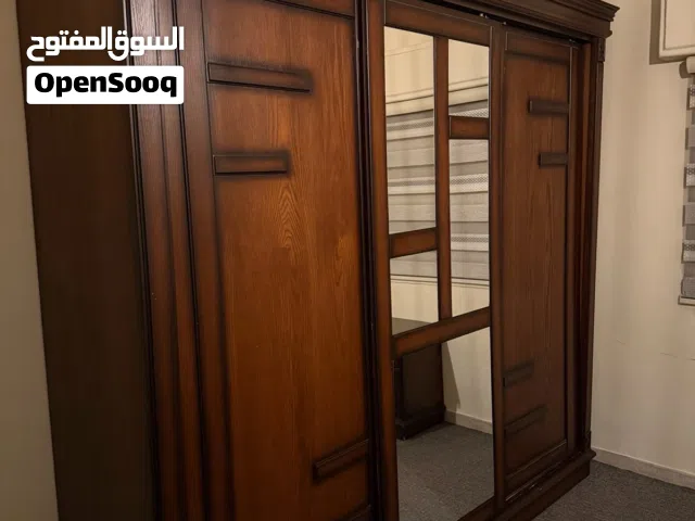 غرفة نوم للبيع بسعر مغري