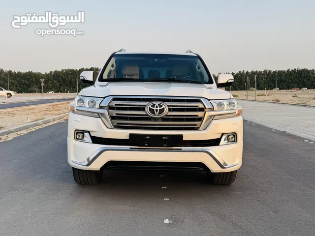 تويتا لاند كروزر 2016 خليجي VXR