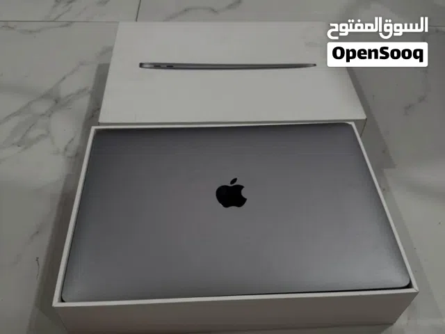 MacBook Air M1