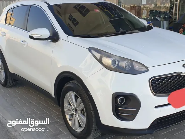 Kia Sportage 2019 GCC, first owner, lady used, no accidents or paint, screen, control camera, steeri