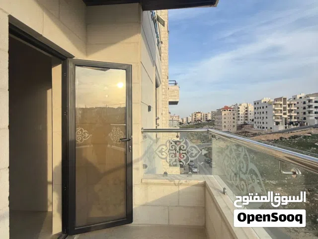 شقة ثالث مع روف للبيع بارقى احياء شفا بدران حي القصبات بمساحة 194 و ترس70 ذات اطلاله رائعة بسعر مغري