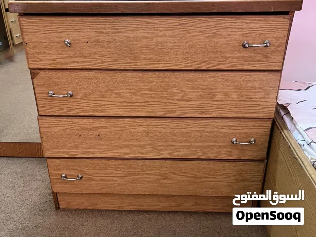 غرفة نوم مستعملة للبيع