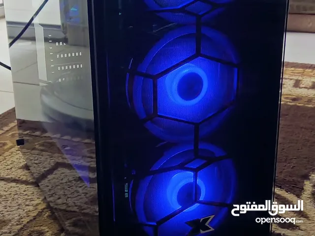 كمبيوتر جيمنج للبيع أفضل مواصفات للستريمر أو العاب يشتغل على كل شي في بالك