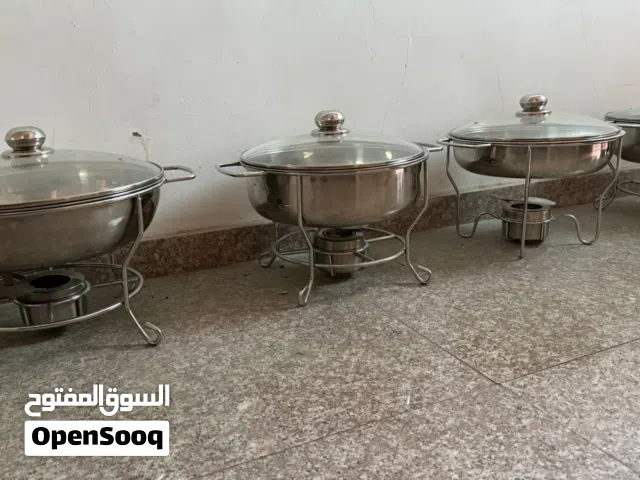 “طقم سخانات بوفيه ستانلس كامل للبيع — نظيف جدًا وسعر ممتاز