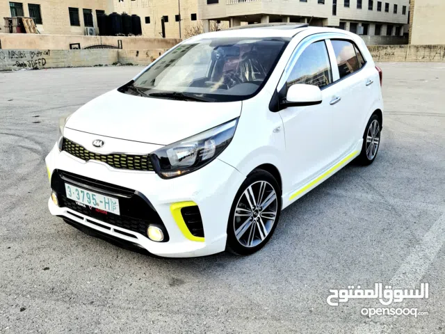 كيا مورنينك 2018 جي تي فتحة سقف