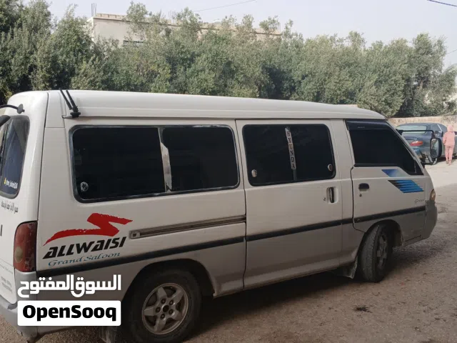 2002 Hyundai H 100