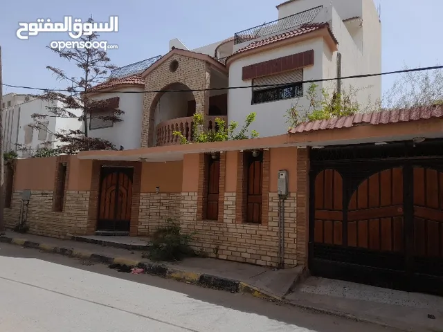 1000 m2 More than 6 bedrooms Villa for Sale in Tripoli Sidi Al-Masri