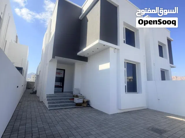 258 m2 4 Bedrooms Villa for Sale in Muscat Amerat
