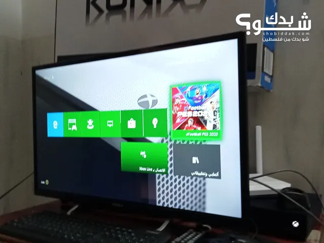 شاشتين 32 بوصه واكس بوكس ون