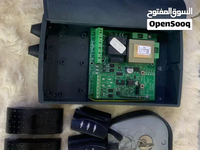 جهاز تحكم لباب الكراج من شركة pujol الاسبانية