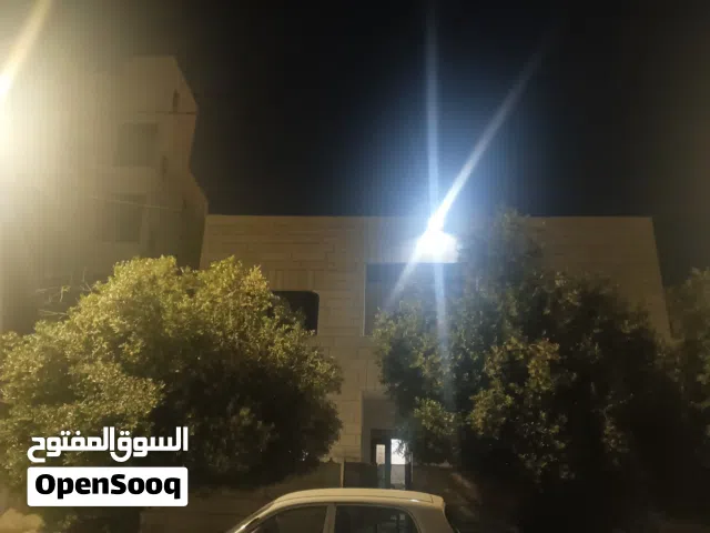 من البائع مباشرة.  شقة جديدة بحاجة لا بعض التشطيبات
