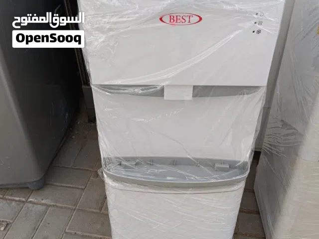 كولر ماء نظيف بالكامل وممتاز جدا شبه جديد(Best)قابل للتفاوض