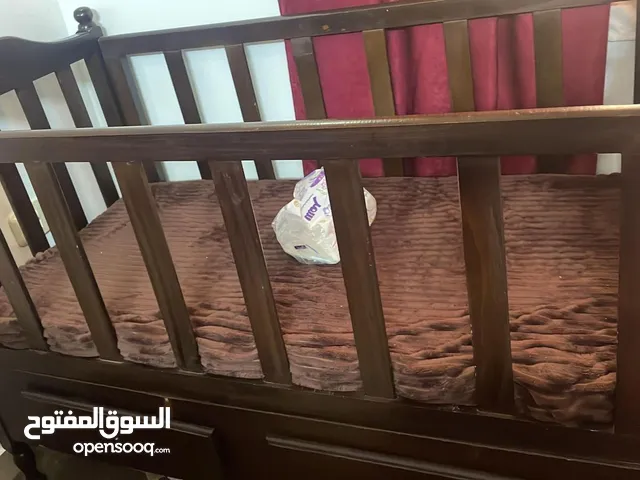 سرير خشب زان تفصيل