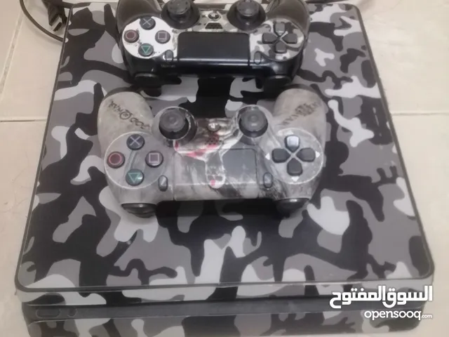 بلستيشن 4 نظيف