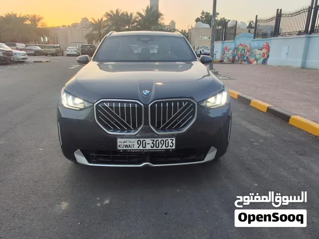 2025 بي ام دبليو الفئة X3 X3 xDrive30i